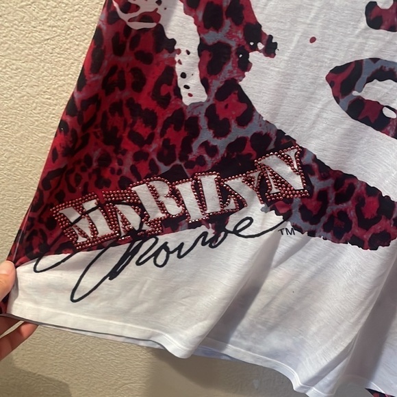 💋NWOT Marilyn Monroe women’s top💋 PINK AND WHITE CHEETAH PRINT SIZE M - Picture 8 of 11